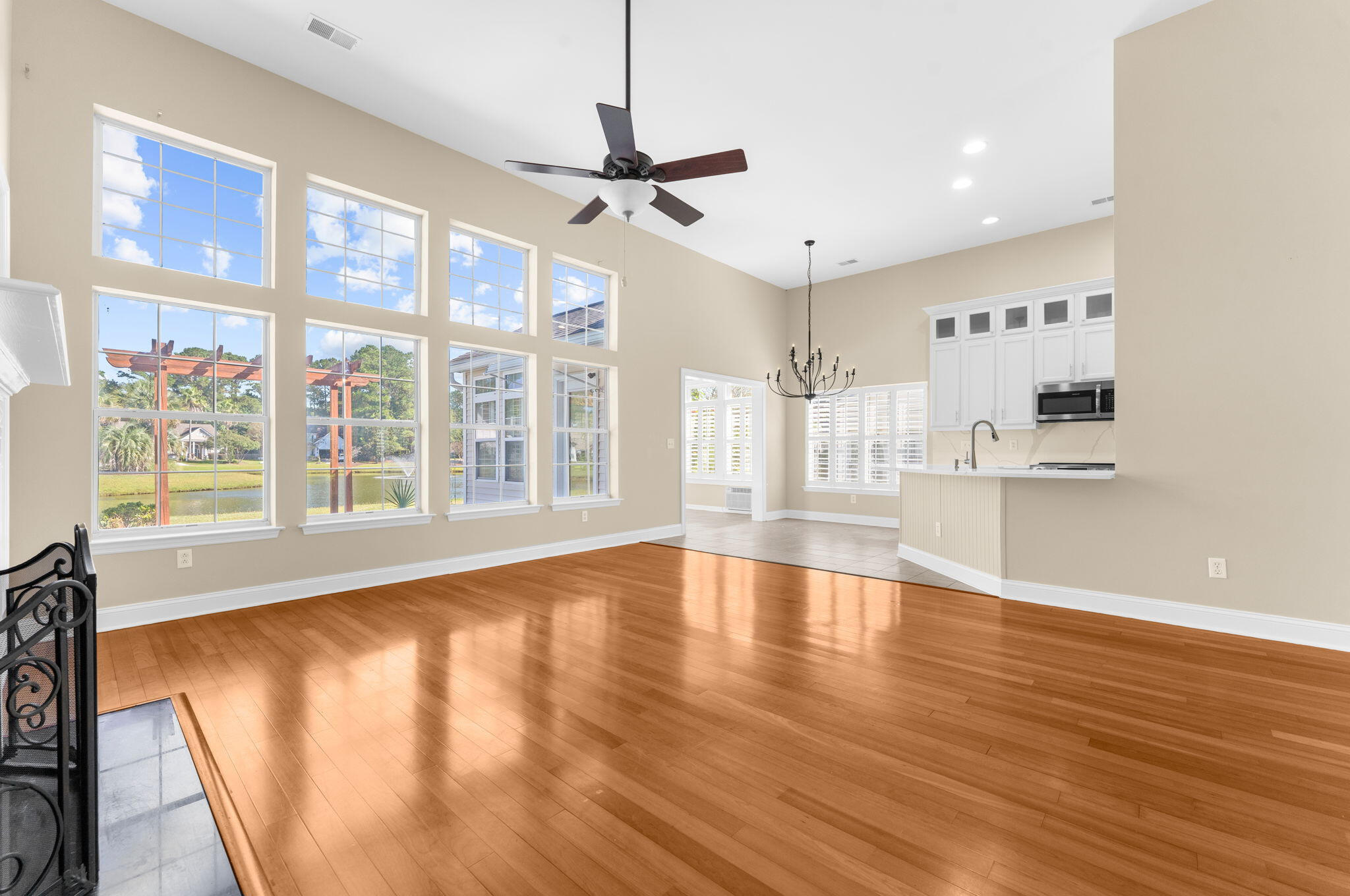 2061 Bancroft Lane