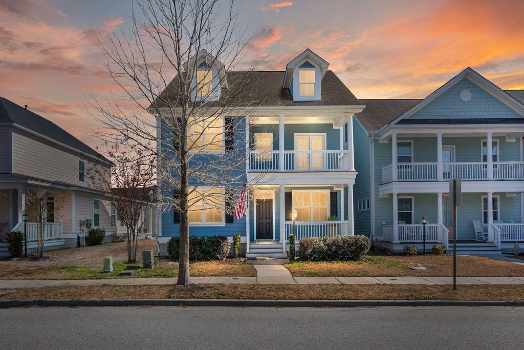 Photo of 1044 Oak Bluff Avenue, Charleston, SC 29492 (MLS # 26011869)