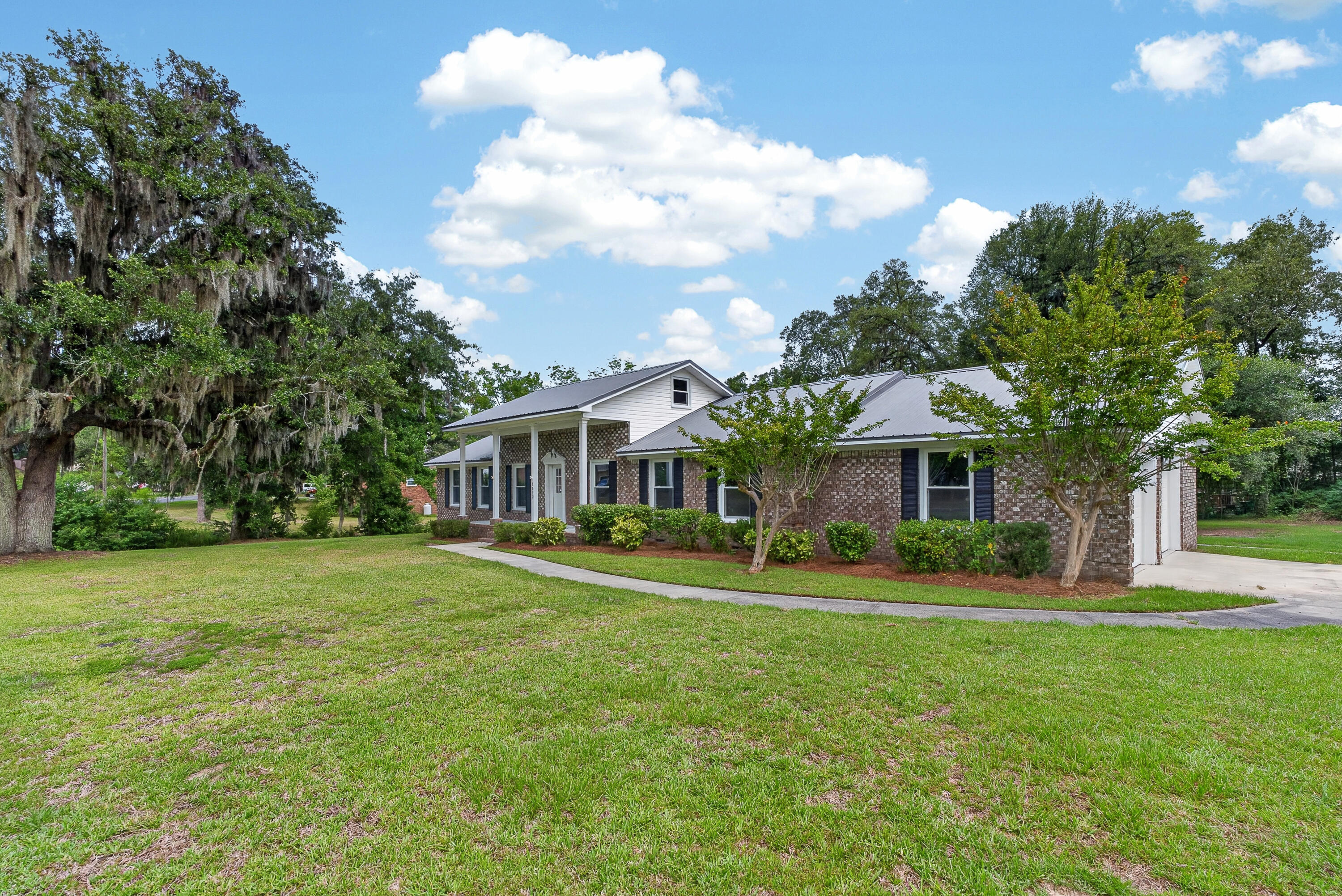 1322 Old Fort Road