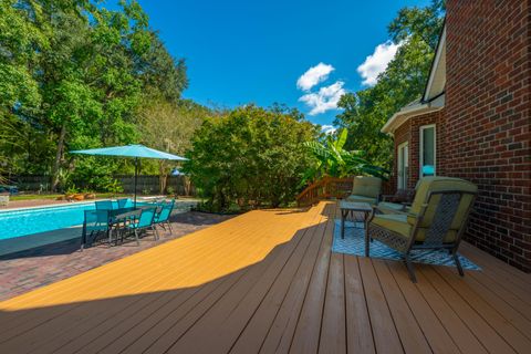 A home in North Charleston