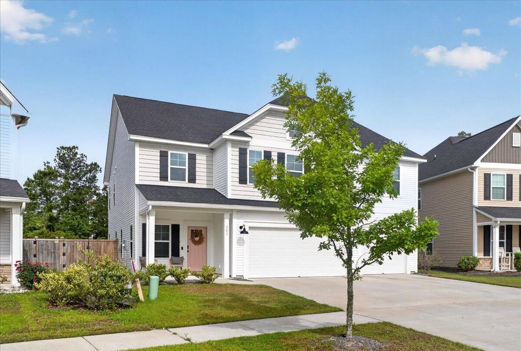 Photo of 281 Saxony Loop, Summerville, SC 29486 (MLS # 26012430)
