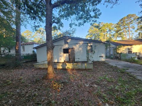 A home in Walterboro