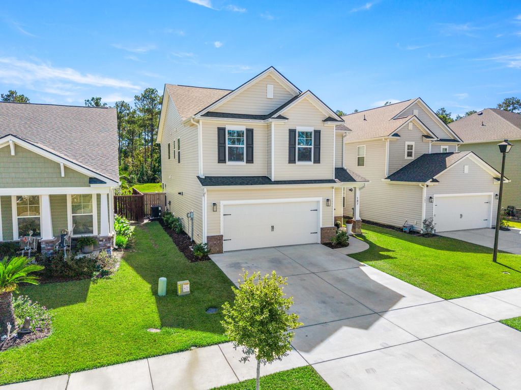 Photo of 147 Wappoo Trace Lane, Summerville, SC 29486 (MLS # 25029129)
