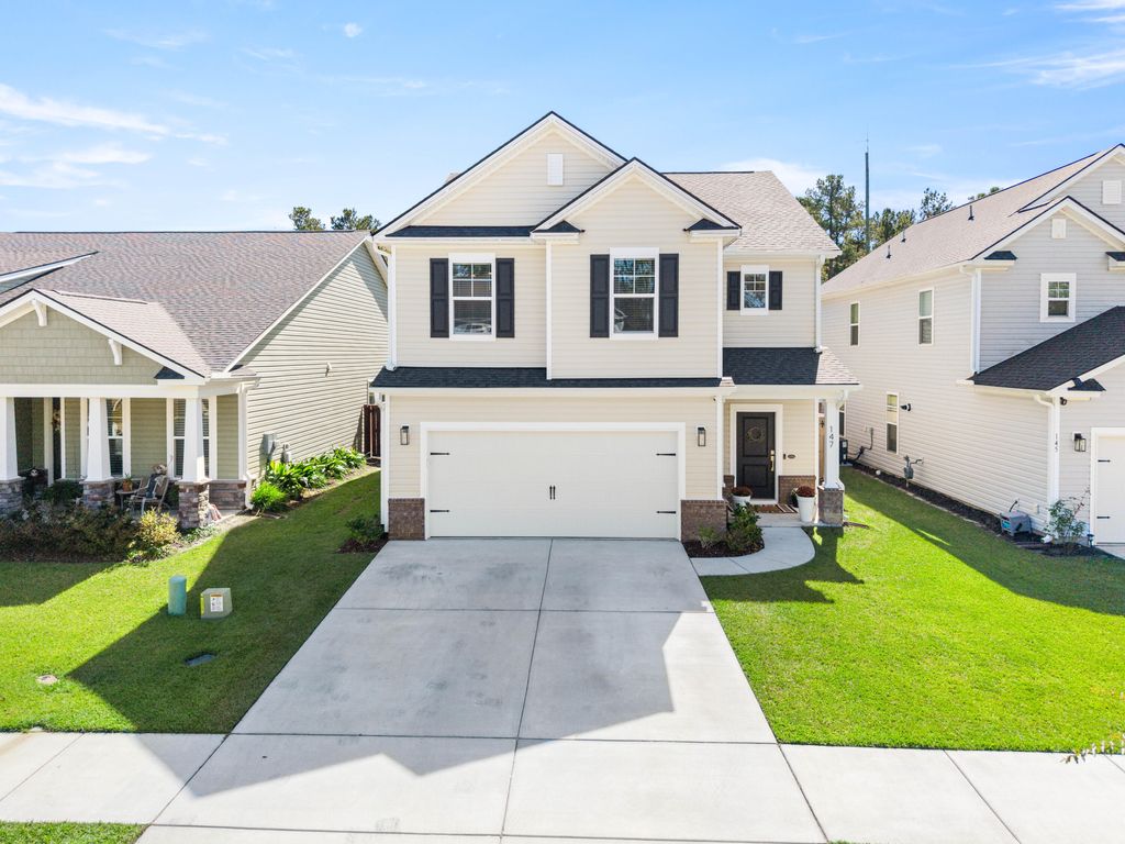 Photo of 147 Wappoo Trace Lane, Summerville, SC 29486 (MLS # 25029129)