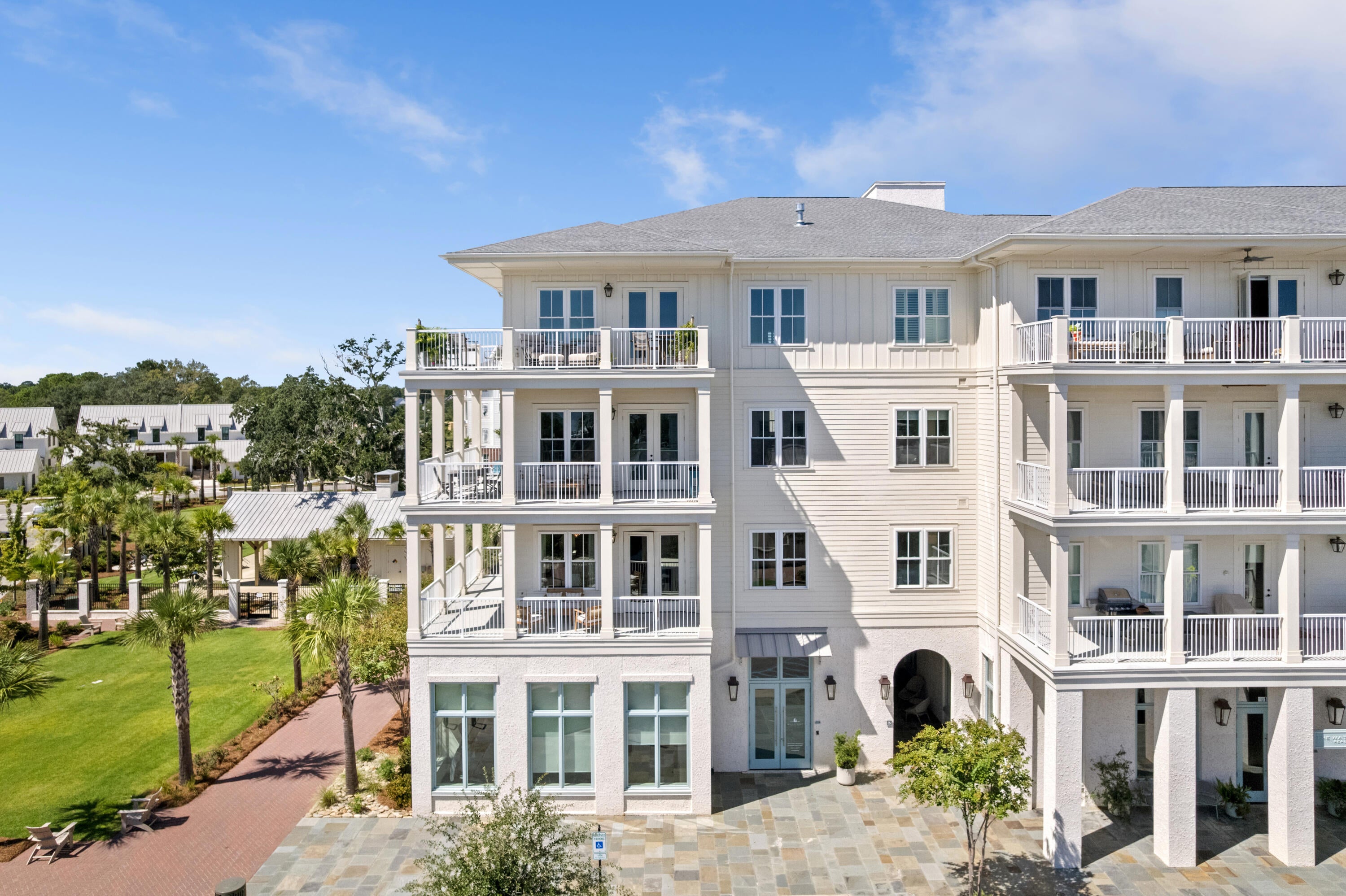 301 Longshore Street Unit 421