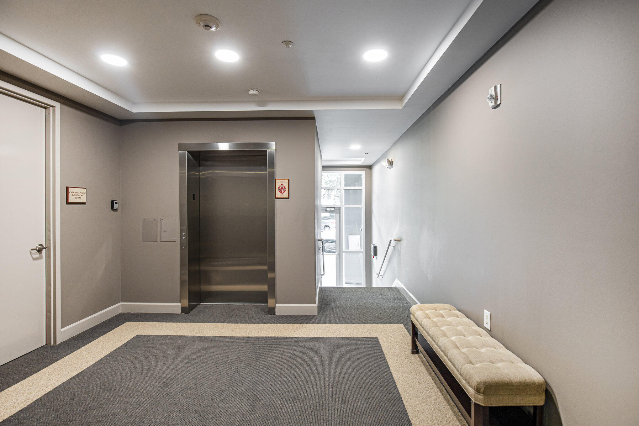 135 Pier View Street 103