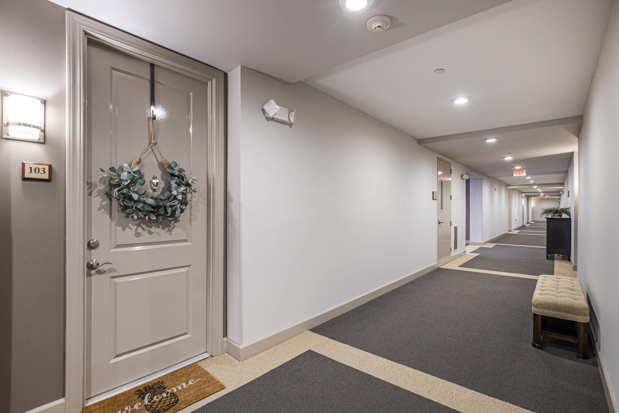 135 Pier View Street 103