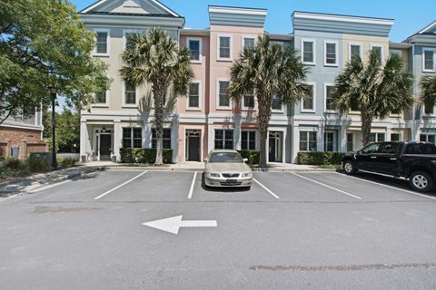 Photo of 656 Coleman Boulevard #404, Mount Pleasant, SC 29464 (MLS # 26012097)