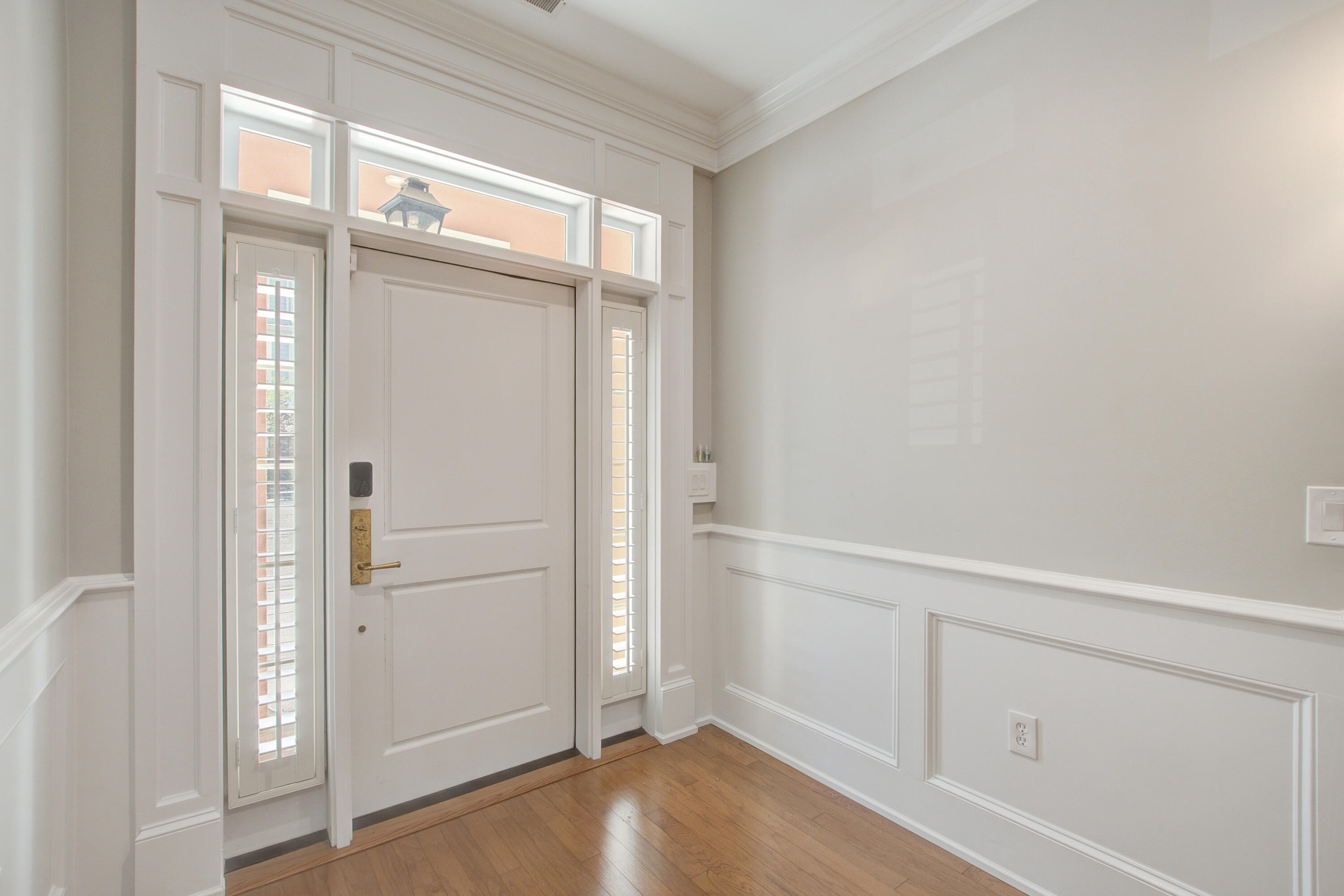 656 Coleman Boulevard 404