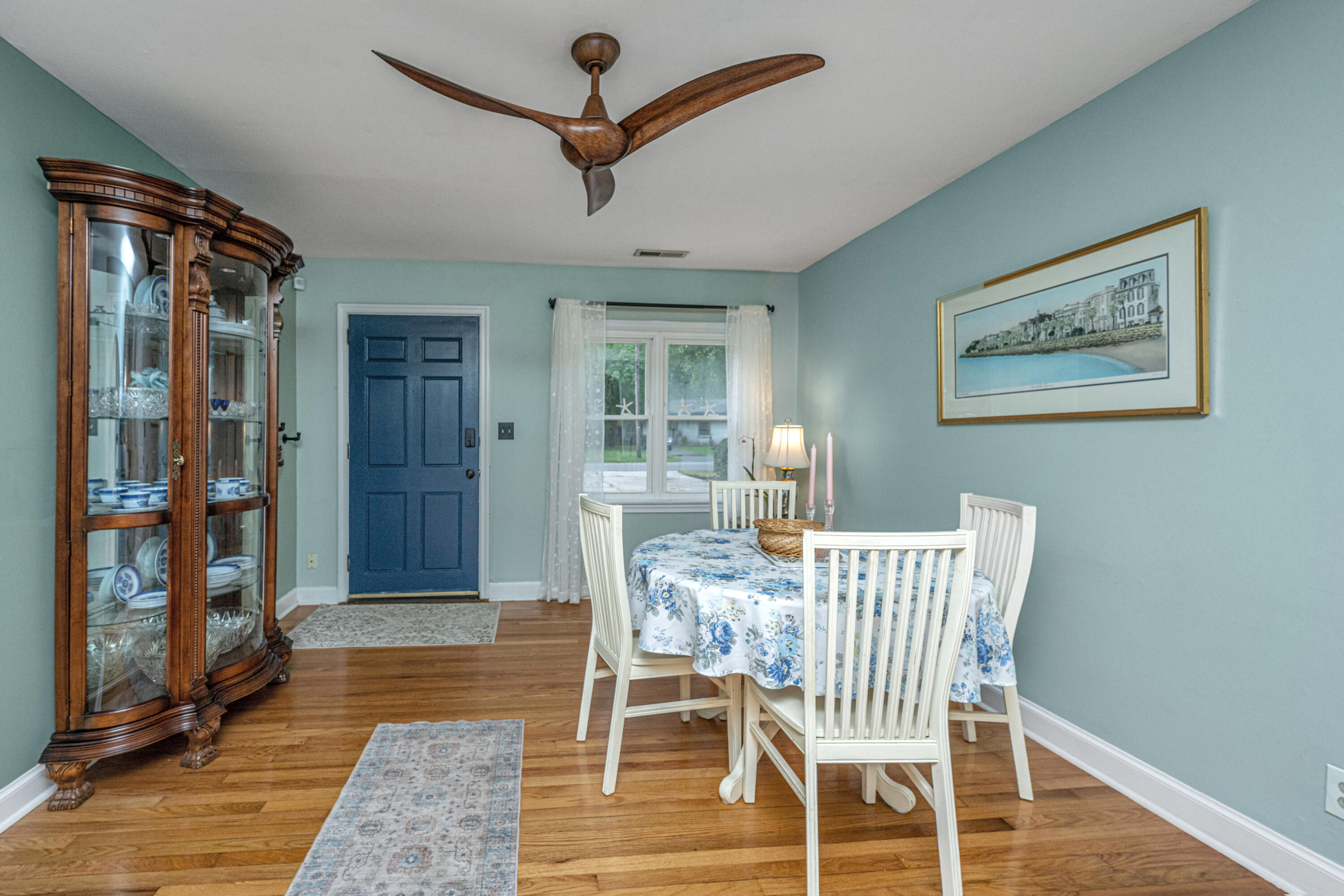 1356 S Sherwood Drive