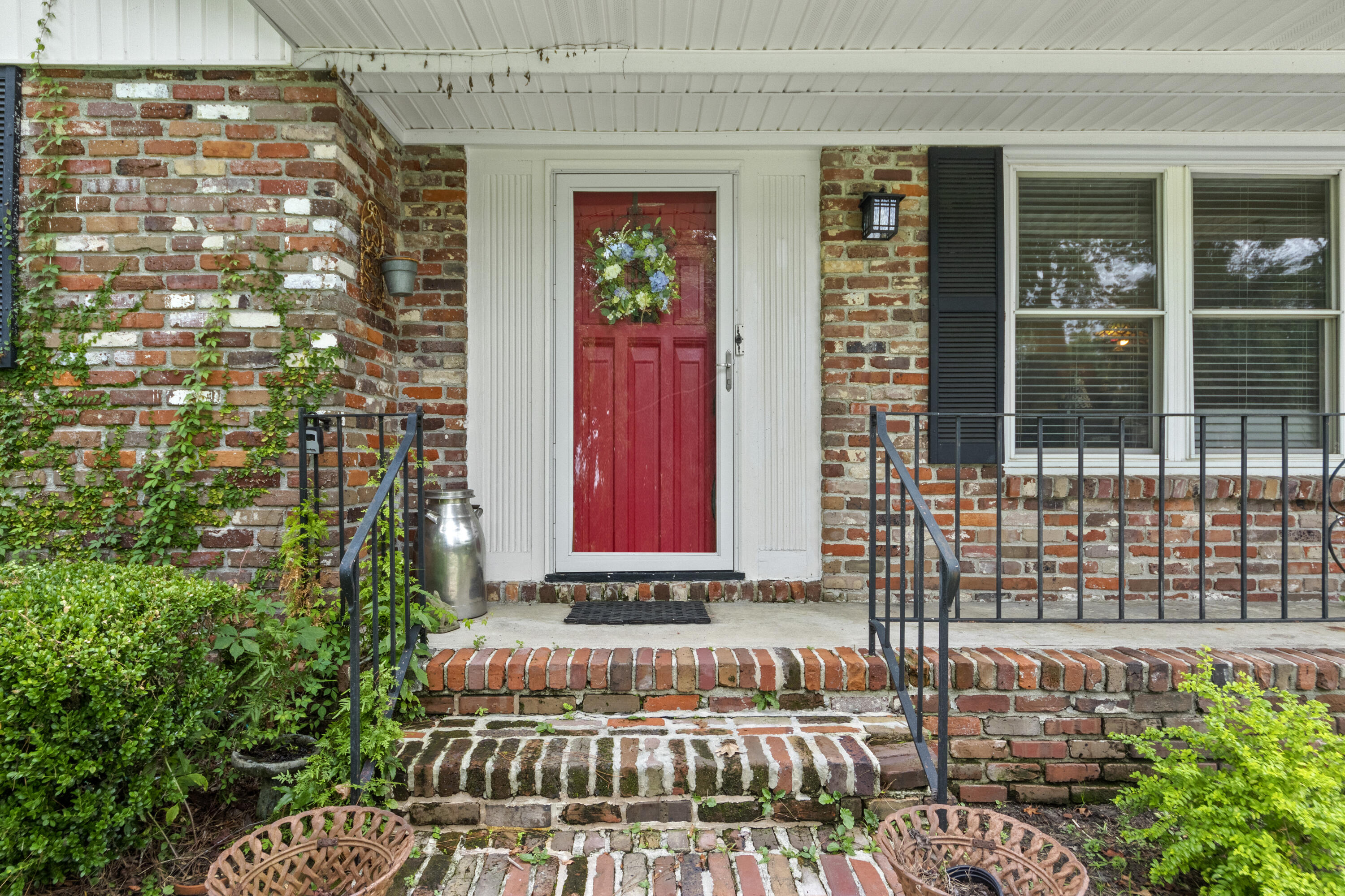 1637 Falmouth Street