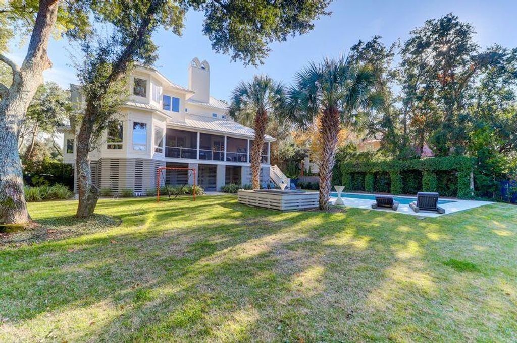 Photo of 2414 Goldbug Avenue, Sullivans Island, SC 29482 (MLS # 25018001)