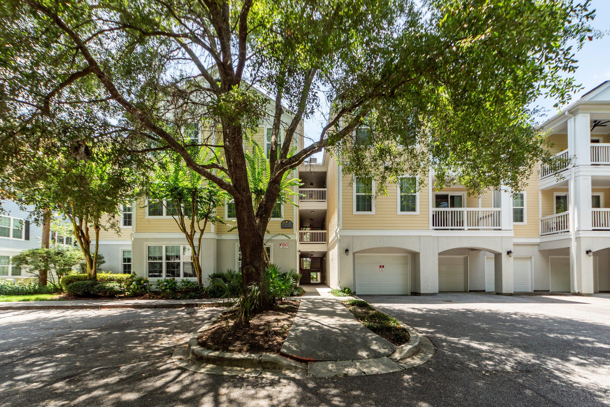 60 Fenwick Hall Allee Aly Unit 227, Johns Island, SC, 29455
