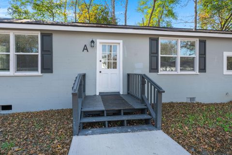 A home in North Charleston