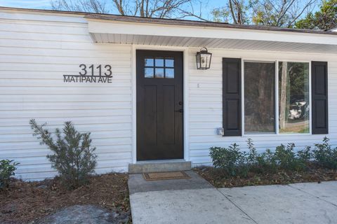 A home in North Charleston