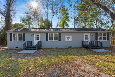 A home in North Charleston