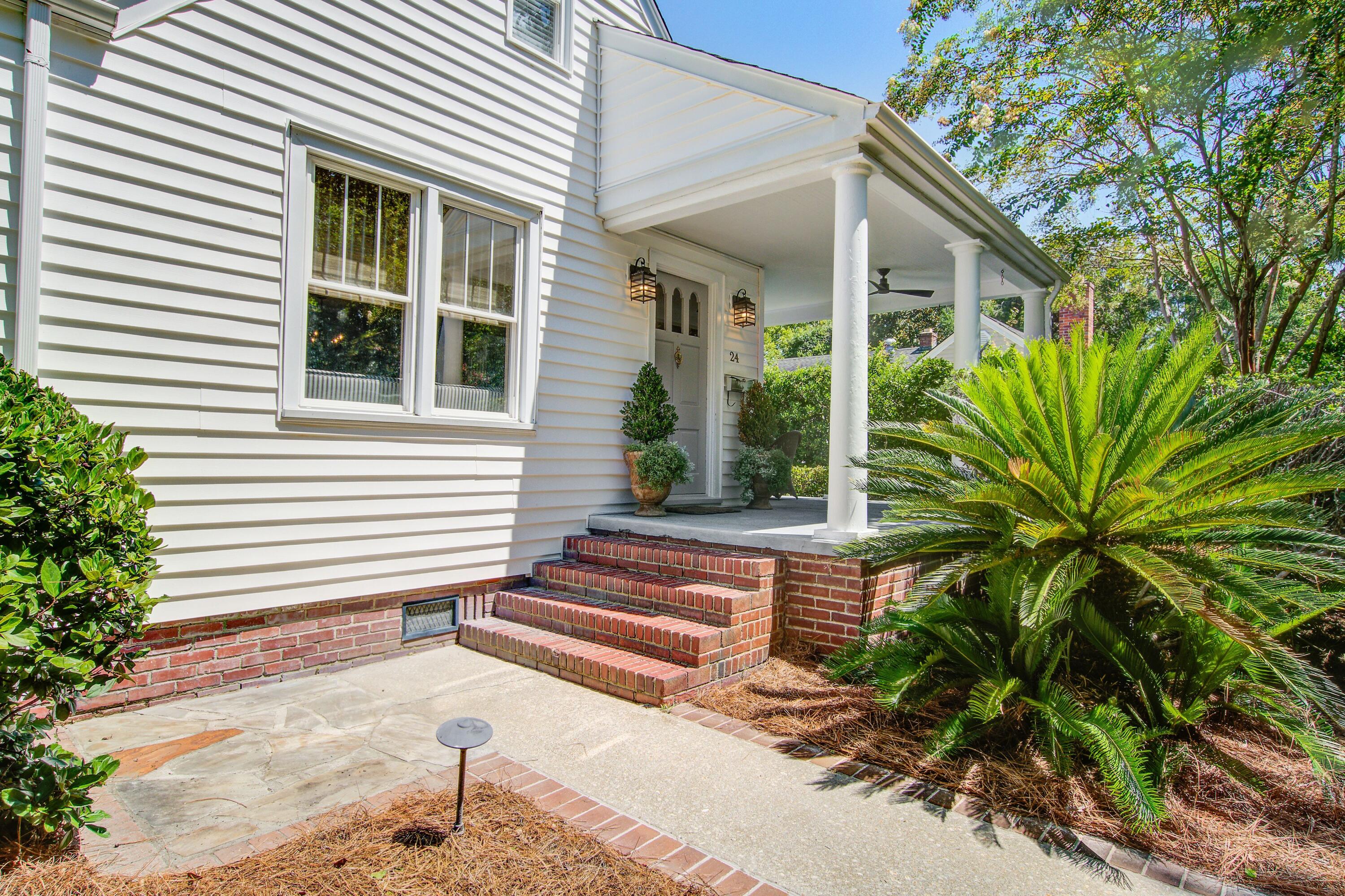 24 Oakdale Place