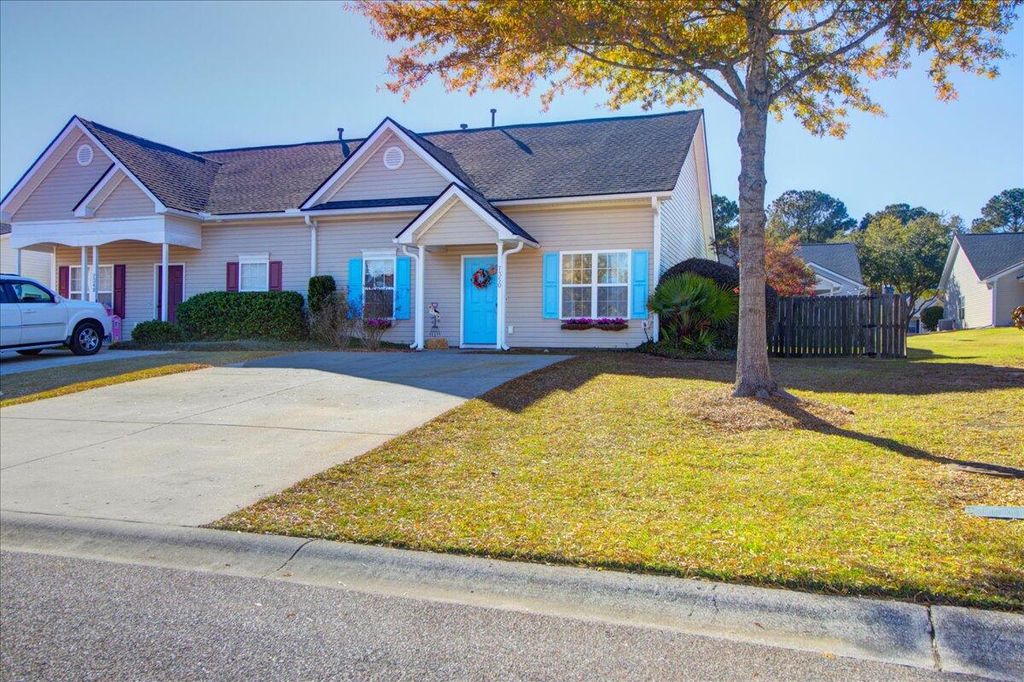 Photo of 7350 Stoney Moss Way, Hanahan, SC 29410 (MLS # 25030830)