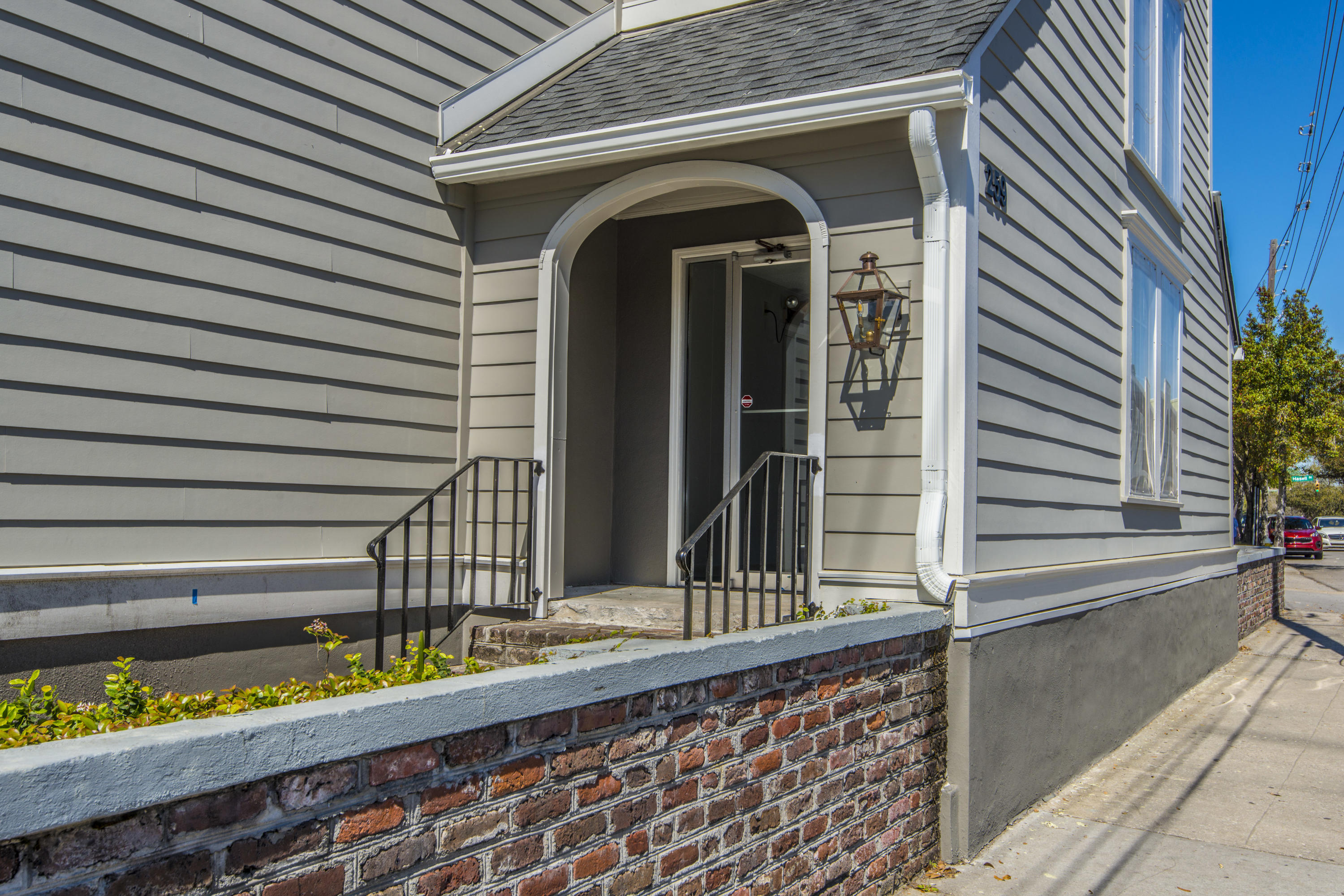 259 East Bay Street 9 B