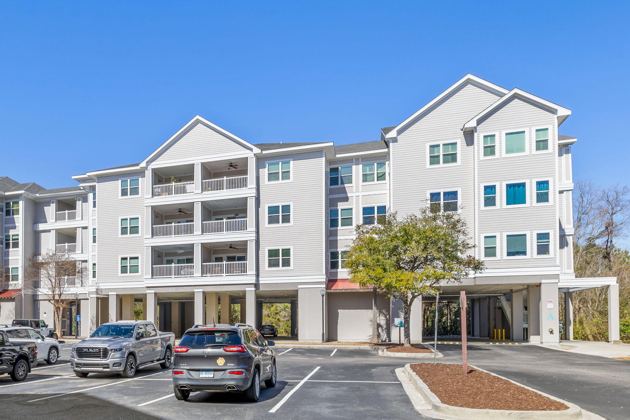 1984 Folly Road Apt A309