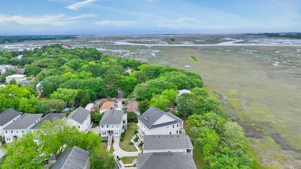 Photo of 122 Howard Mary Drive #Unit A, Charleston, SC 29412 (MLS # 26013291)