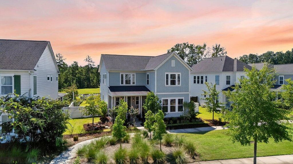 Photo of 285 Great Lawn Drive, Summerville, SC 29486 (MLS # 25023969)