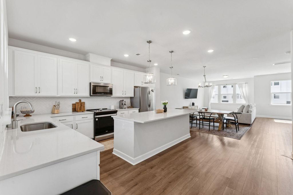 Photo of 9414 Sun Fountain Drive, Summerville, SC 29485 (MLS # 25027126)