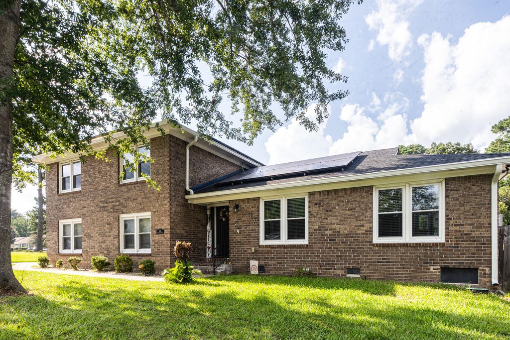 Photo of 103 Monte Sano Drive, Hanahan, SC 29410 (MLS # 25021441)