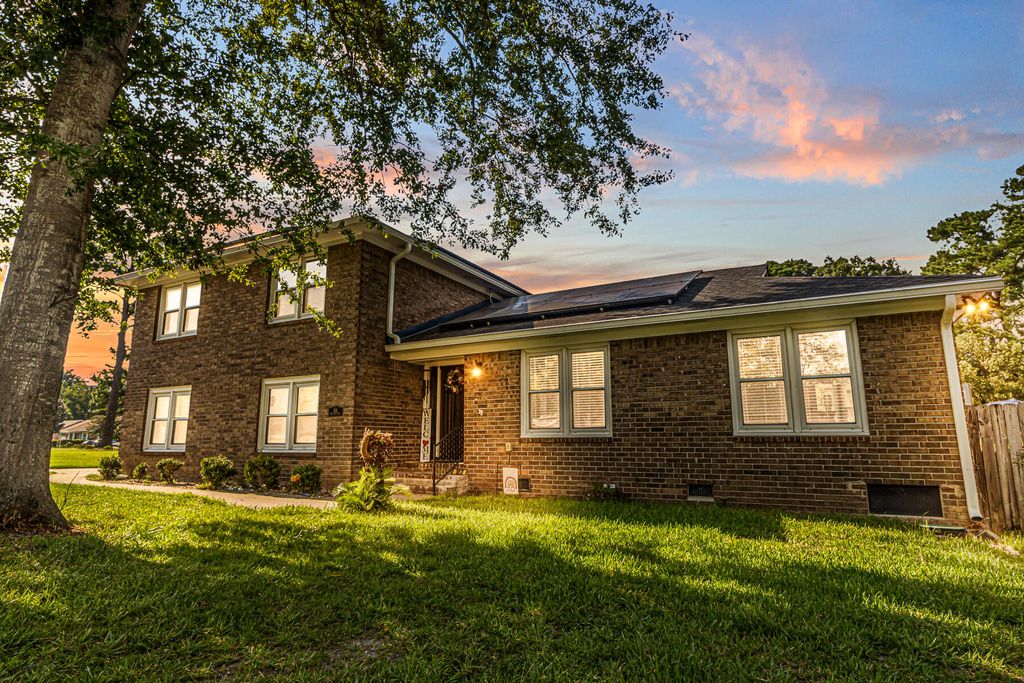 Photo of 103 Monte Sano Drive, Hanahan, SC 29410 (MLS # 25021441)