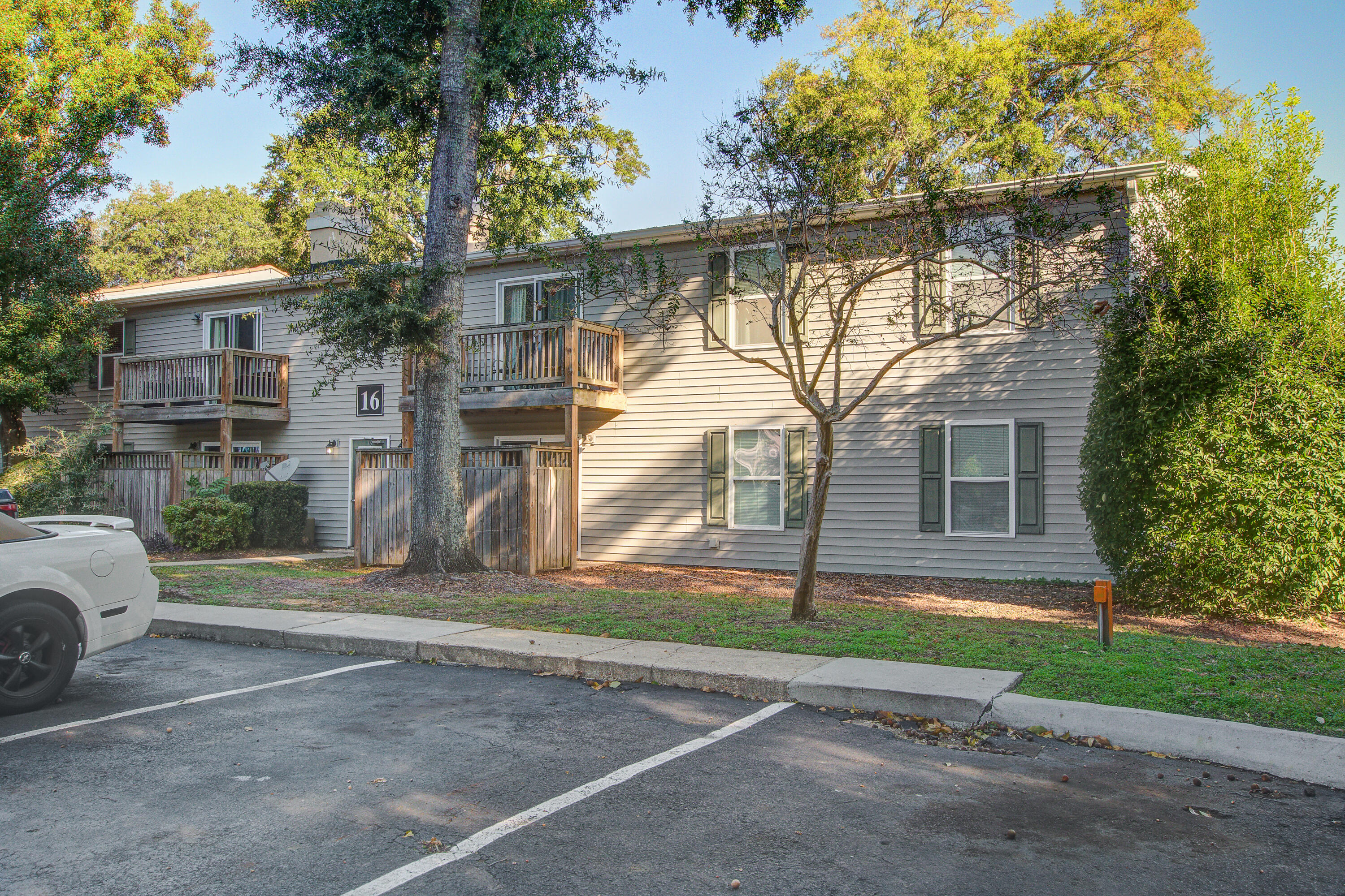 1402 Camp Road 16f