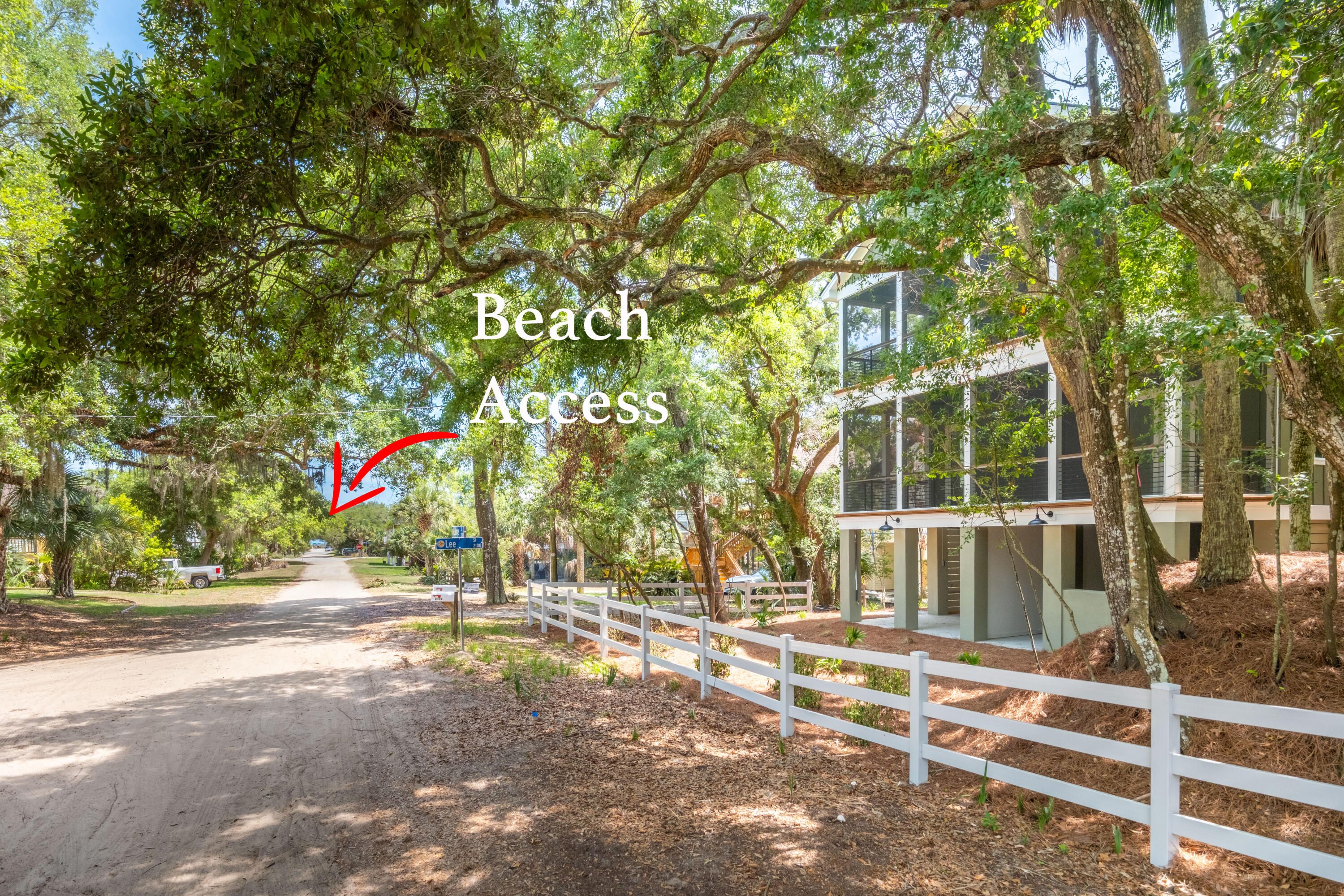 582 Pelican Court A,B