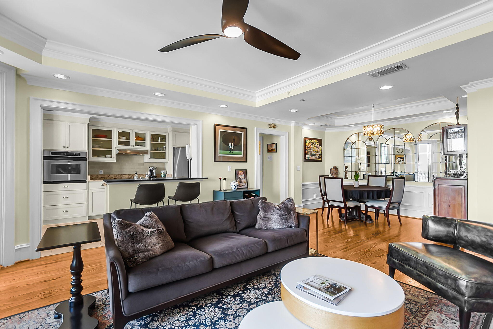 4001 Old Bridgeview Lane 4001