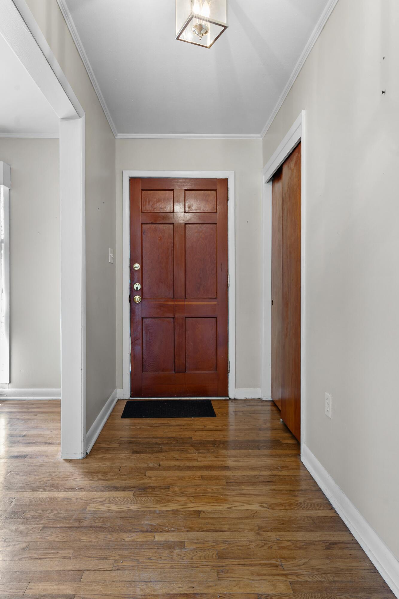 843 Carolina Avenue