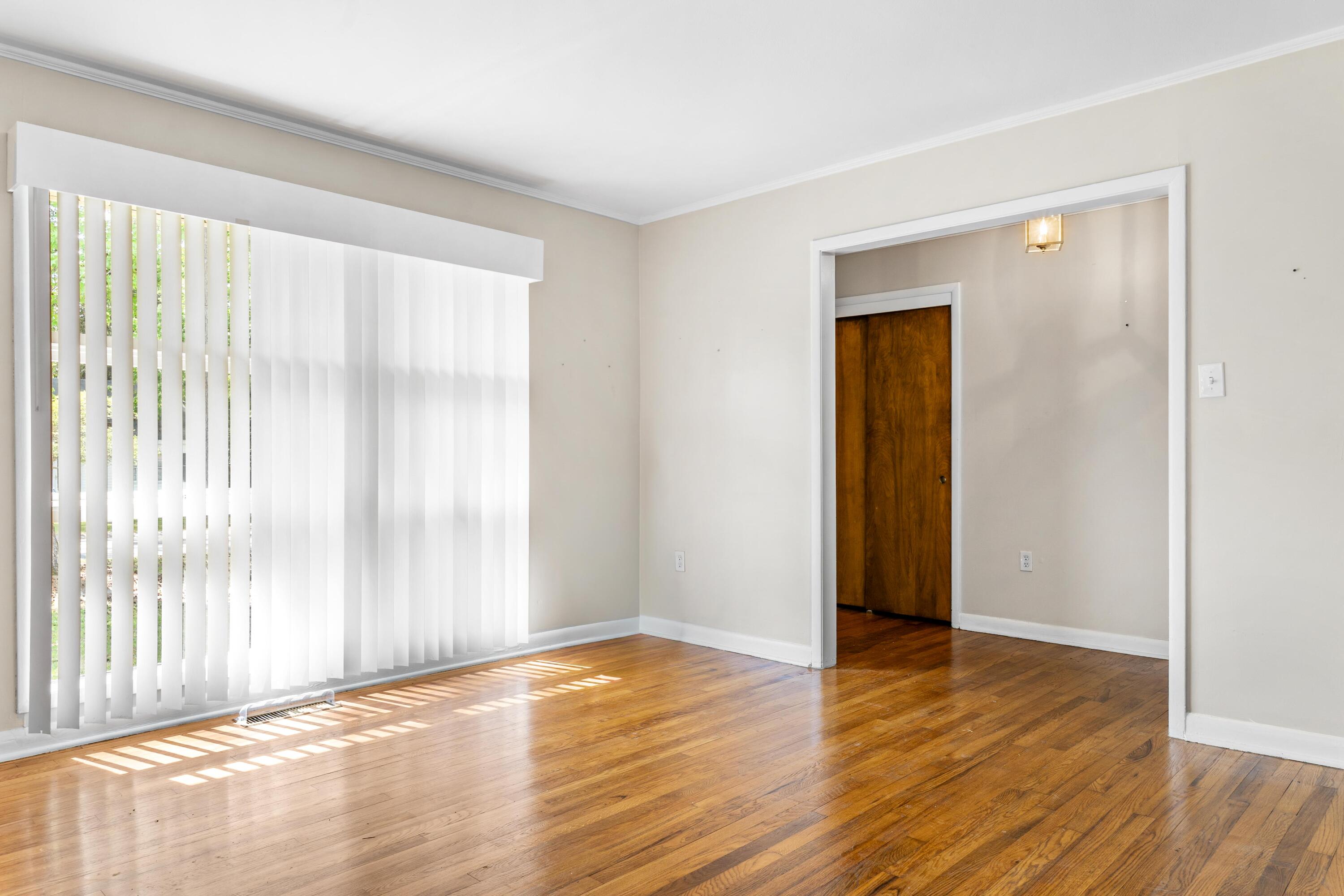 843 Carolina Avenue