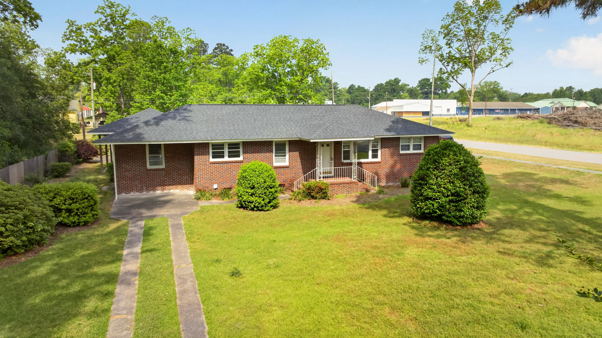 18 Chestnut Avenue