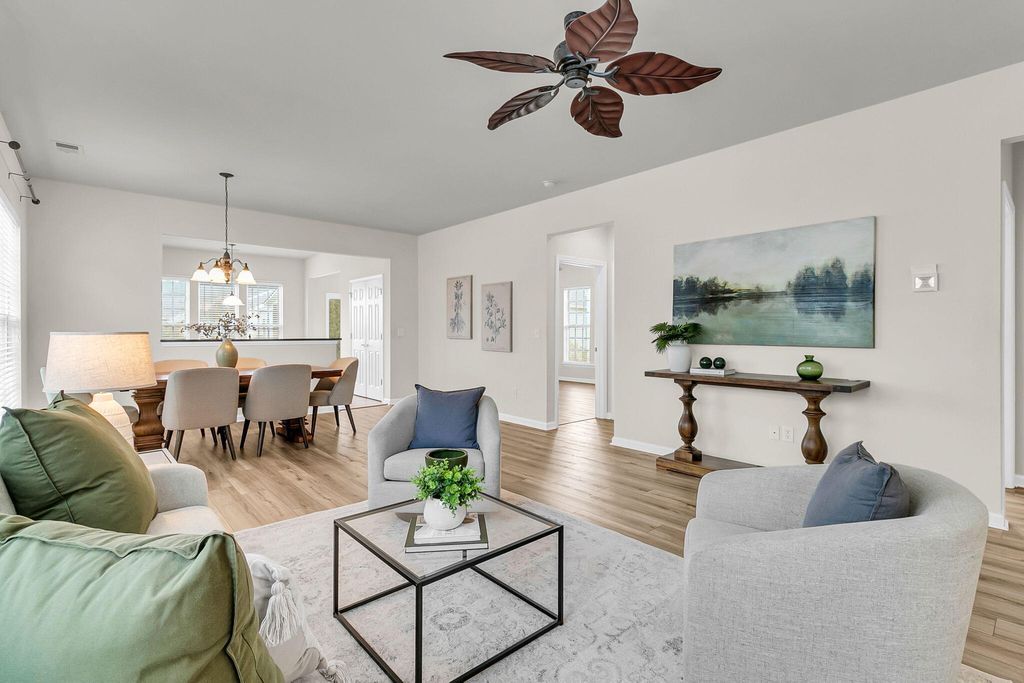Photo of 206 Sternside Run Avenue, Summerville, SC 29486 (MLS # 25028372)