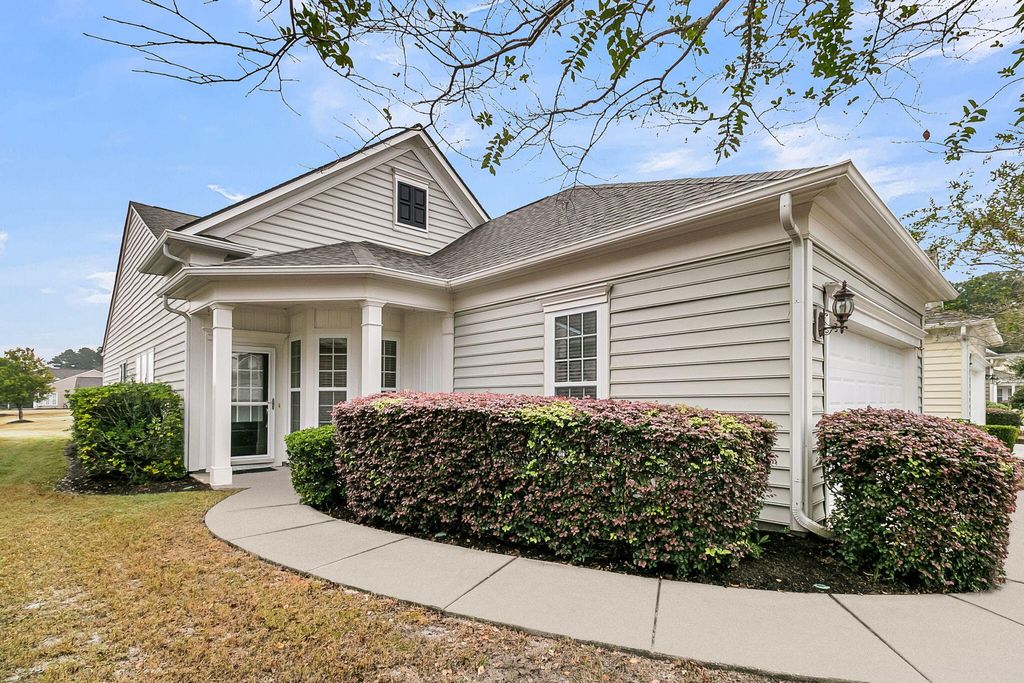 Photo of 206 Sternside Run Avenue, Summerville, SC 29486 (MLS # 25028372)