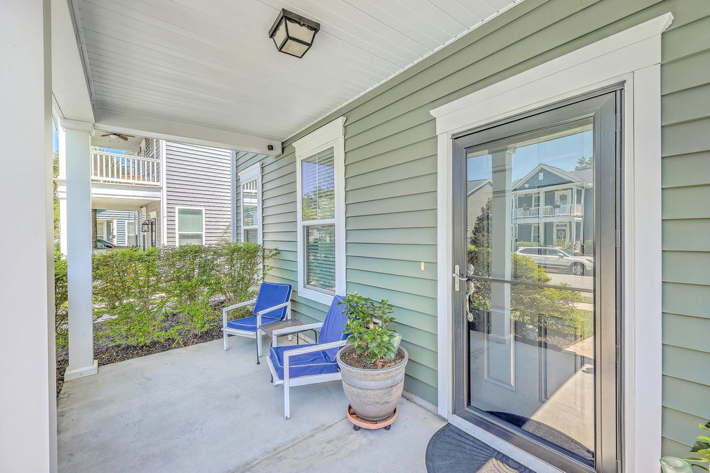 Photo of 3221 Moonlight Drive, Charleston, SC 29414 (MLS # 25025645)