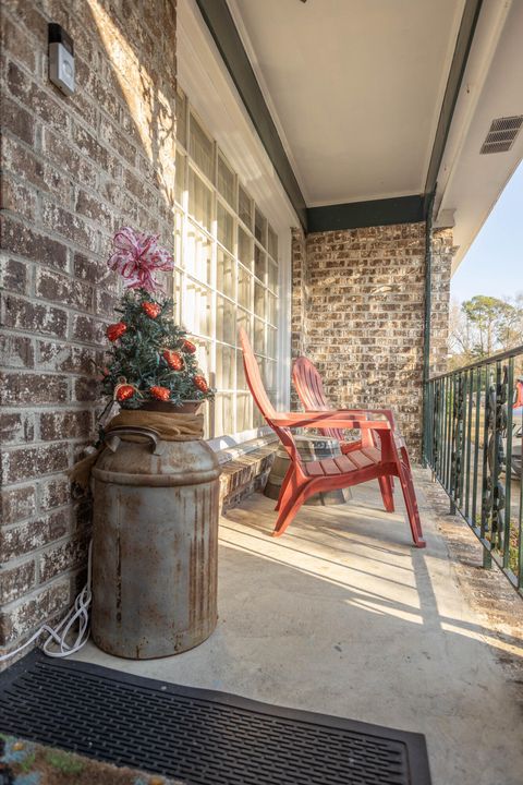 A home in North Charleston