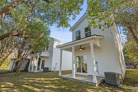 A home in North Charleston