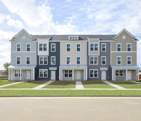 210 Yorkshire Drive 6 Moncks Corner SC 29461
