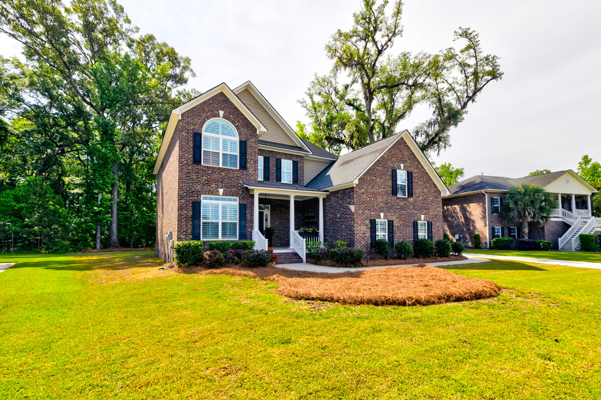 5551 Crescent View Drive