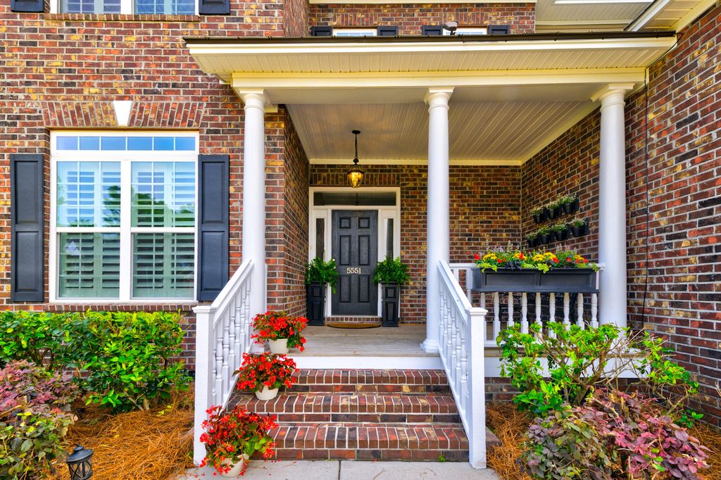 Photo of 5551 Crescent View Drive, North Charleston, SC 29420 (MLS # 26013135)
