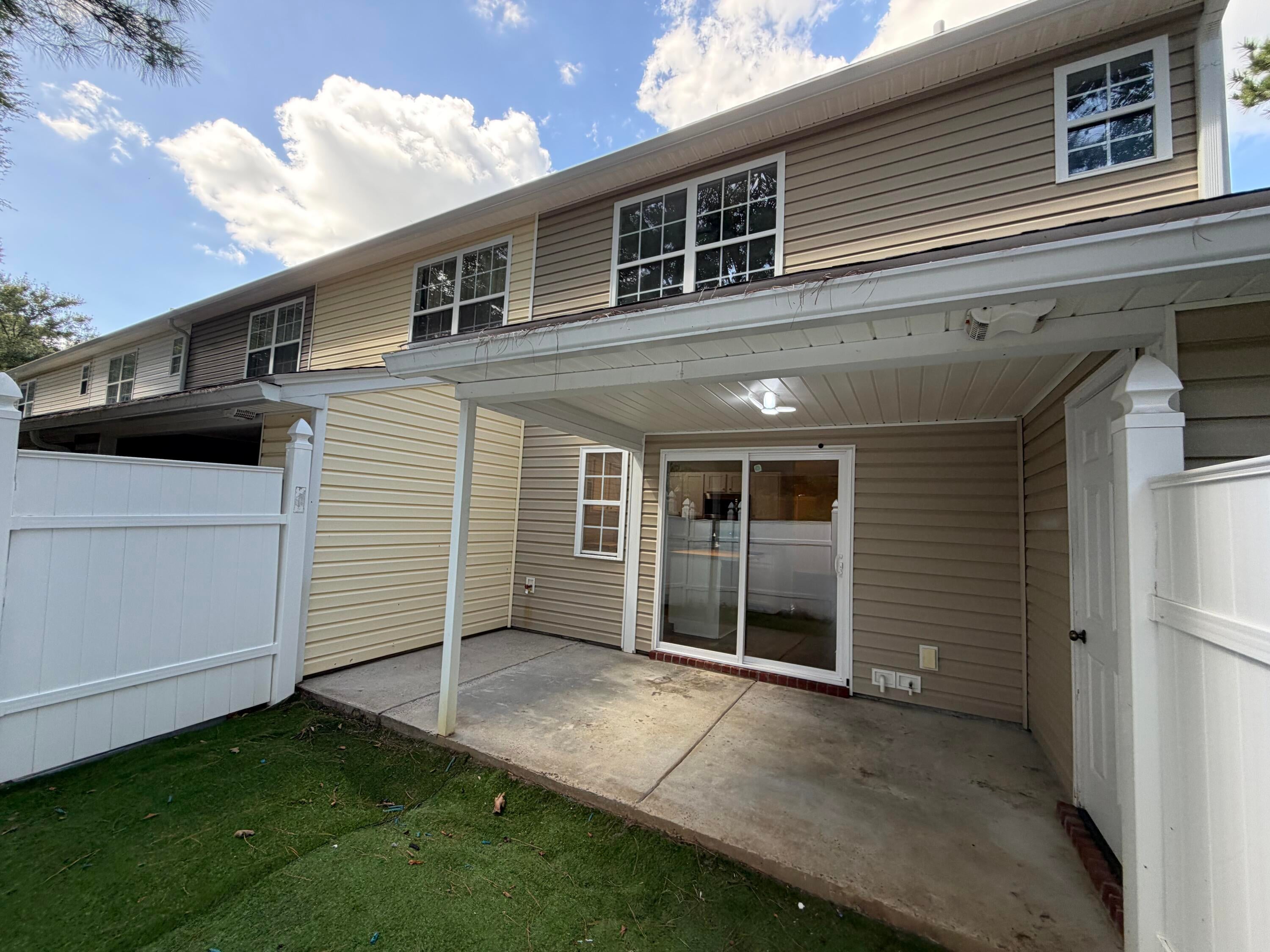 112 Taylor Circle