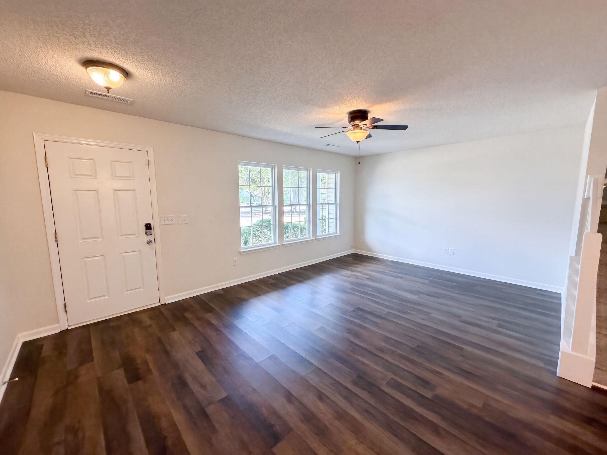 112 Taylor Circle