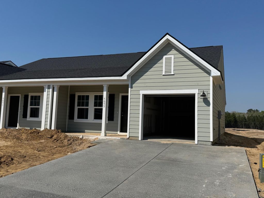 Photo of 5055 Blackberry Lane Lane, Ravenel, SC 29470 (MLS # 26008050)