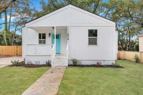 A home in North Charleston