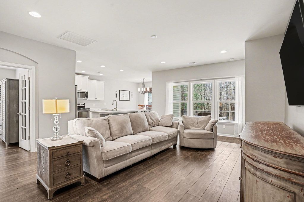 Photo of 202 Pavilion Street, Summerville, SC 29483 (MLS # 26003347)