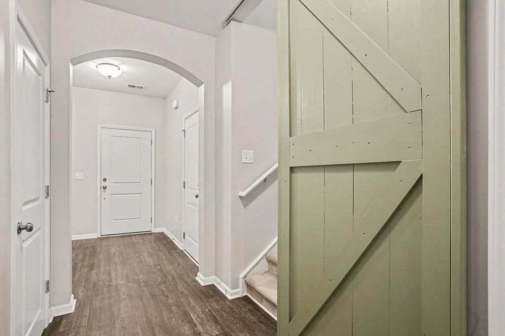 Photo of 202 Pavilion Street, Summerville, SC 29483 (MLS # 26003347)