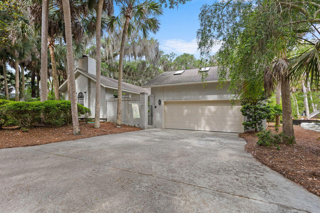 2517 Otter Lane